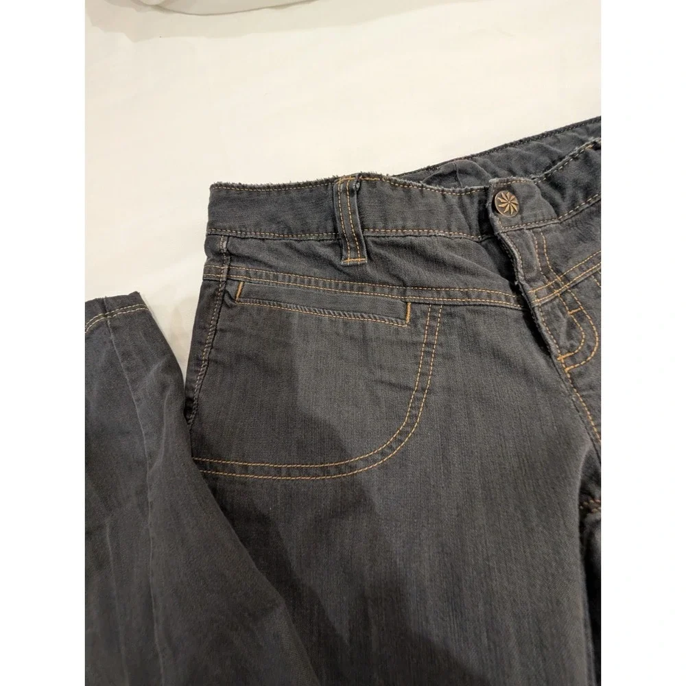 Athleta early mid